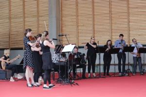 Neimenovana priloga 00141